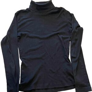 KOTN Classic Black Garment